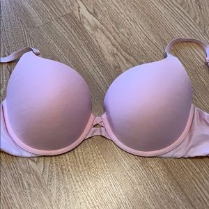 Pink VICTORIA’S SECRET perfect shape 
32DDD